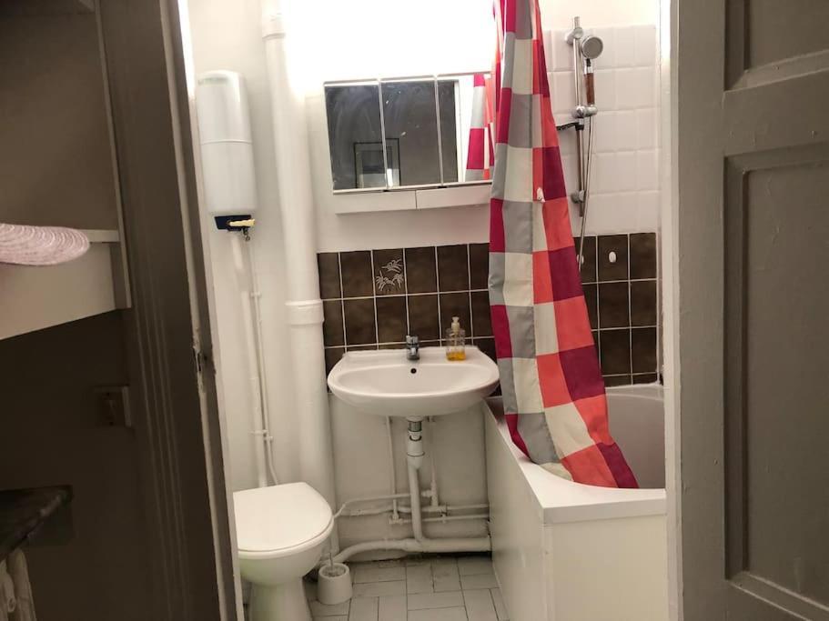 Beau Appartement,Proche De Metro Paříž Exteriér fotografie